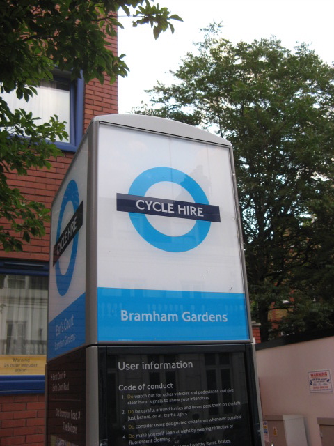 Cycle Hire: Chelsea, London: June 2011